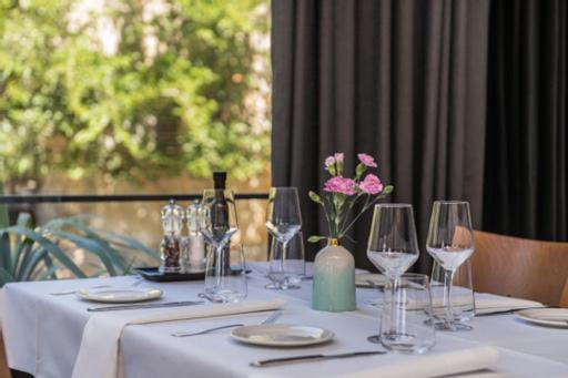 Rooms & Restaurant Matanovi Dvori Sukošan Εξωτερικό φωτογραφία